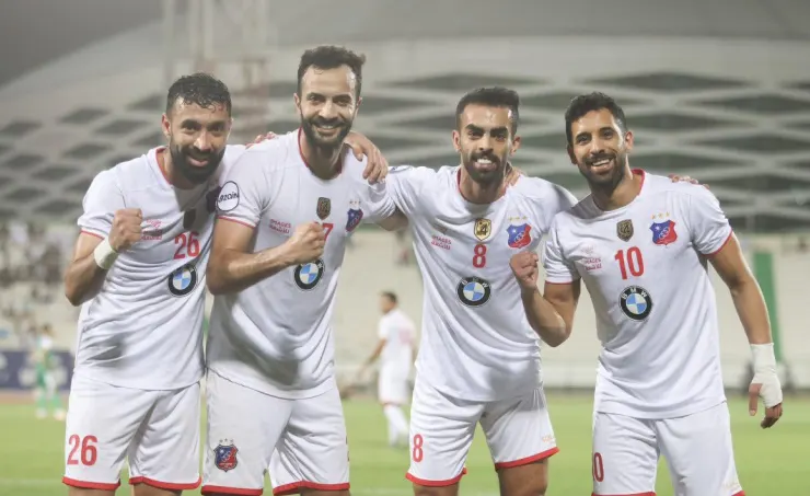لاعبوا نادي الكويت