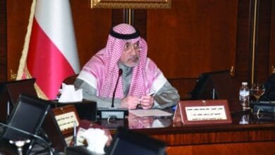 الشيخ فهد اليوسف اثناء لقاءوه برؤساء الصحف وجميعات النفع العام