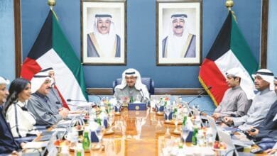 مجلس الوزراء اثناء الاجتماع